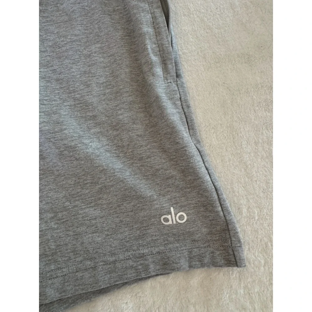 Alo Yoga Gray 6